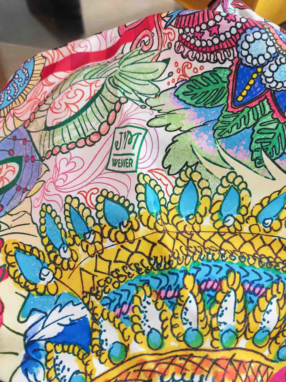 Maskara 90x90 Silk Scarf - Image 3